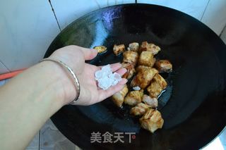 豆角干焖五花肉的做法步骤：8