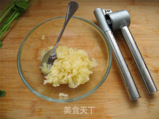 蒜泥白肉的做法步骤:7