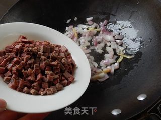 胡萝卜牛肉焖饭的做法步骤:7