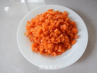 胡萝卜牛肉焖饭的做法步骤:3