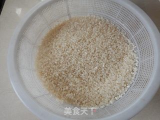 胡萝卜牛肉焖饭的做法步骤:2