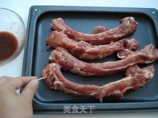 【发评论，赢海尔智能烤箱试用报告】黑椒蜜汁烤大排的做法步骤：2