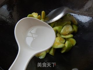 虾仁炒丝瓜的做法步骤:8