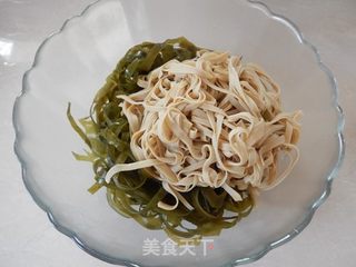 拌豆腐皮海带丝的做法步骤:6