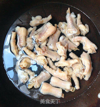 泡椒鸡爪的做法步骤:5