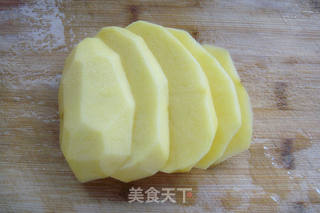 香辣土豆丁的做法步骤：1