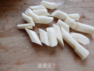 清淡营养:山药鸽子汤的做法步骤:3
