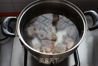 这种鲜香你尝试过么——虫草菇排骨汤的做法步骤:4