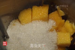 芒果布丁:新手妈妈也能做的甜点的做法步骤:2