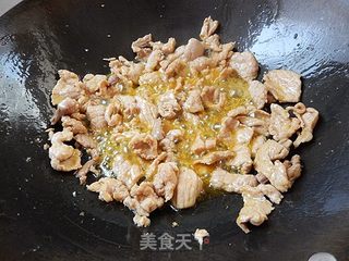 苦瓜炒瘦肉的做法步骤:9
