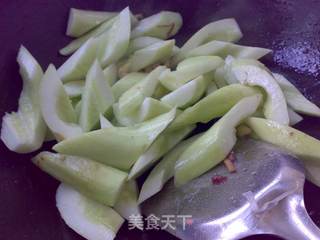 牛肉炒白瓜的做法步骤:4