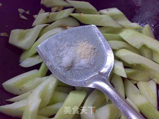 牛肉炒白瓜的做法步骤:5