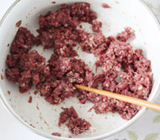 橙汁黑椒牛肉意大利面的做法步骤:4