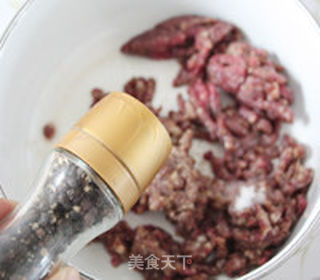 橙汁黑椒牛肉意大利面的做法步骤:3