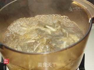 车白咸菜汤:夏天的开胃汤的做法步骤:7