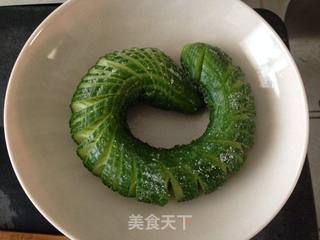 蓑衣黄瓜——夏季的开胃凉菜的做法步骤:3