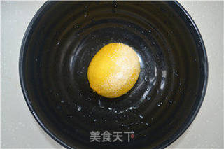 蜜渍柠檬的做法步骤:2