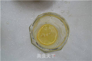 蜜渍柠檬的做法步骤:7