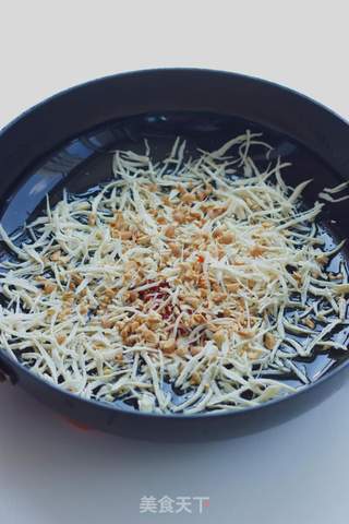 辣味鸡丝凉面的做法步骤:6