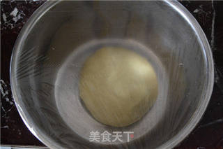 【奶油排包】的做法步骤:2
