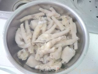 泡椒凤爪的做法步骤:6