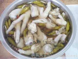 泡椒凤爪的做法步骤:8