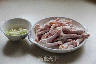 怪味鸡爪的做法步骤:2