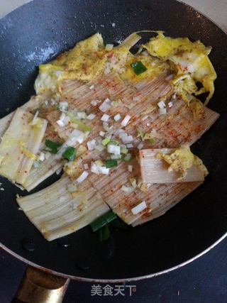 街头小吃——烤冷面的做法步骤:6