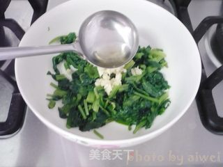 蒜末芹菜叶的做法步骤:7