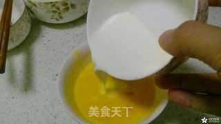 智能电饭煲版蛋糕的做法步骤:3
