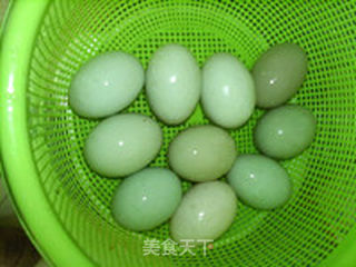烧烤味咸鸭蛋的做法步骤:2