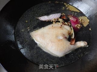 卤鸭腿的做法步骤:4