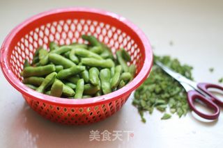 卤煮毛豆的做法步骤:2