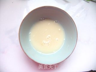 养胃佳品——香葱奶盐苏打饼干的做法步骤：3