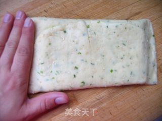 养胃佳品——香葱奶盐苏打饼干的做法步骤:13