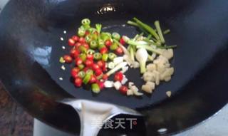 土豆片炒卤鸡胗的做法步骤:3
