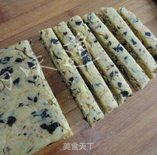 咸味饼干【海苔肉松条】的做法步骤：8