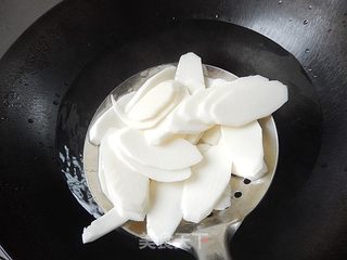 山药炒木耳的做法步骤:5