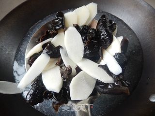 山药炒木耳的做法步骤:7