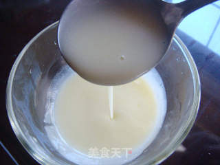 红鲣鱼和蒜片的做法步骤:3