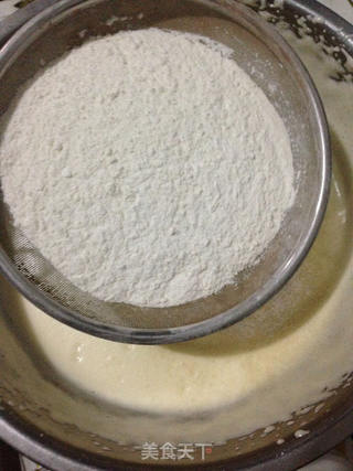 海绵蛋糕的做法步骤：2