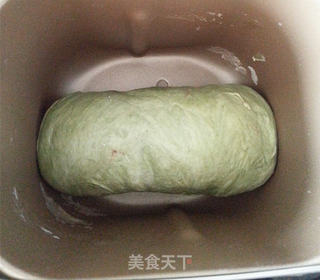 来自面包机的那一抹清凉——西瓜面包的做法步骤:12