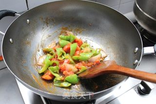一个人的早餐也可以有滋有味——青椒炒番茄的做法步骤:10