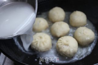 吃不够的美味——肉馅水煎包的做法步骤:14