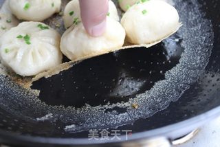 吃不够的美味——肉馅水煎包的做法步骤:16