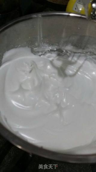 斑马戚风蛋糕的做法步骤:2