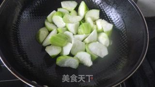 【丝瓜炒贻贝】的做法步骤:6