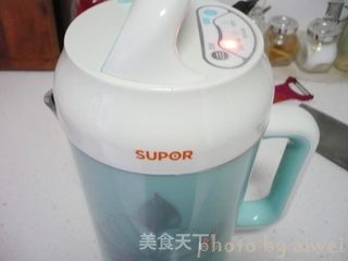 虾皮紫菜豆浆的做法步骤:6