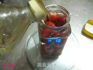 草莓醋的做法步骤:3