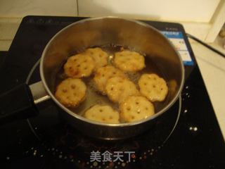 炸土豆饼的做法步骤：6